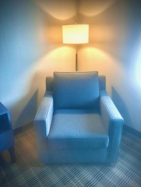 Deluxe King Room - Non-Smoking