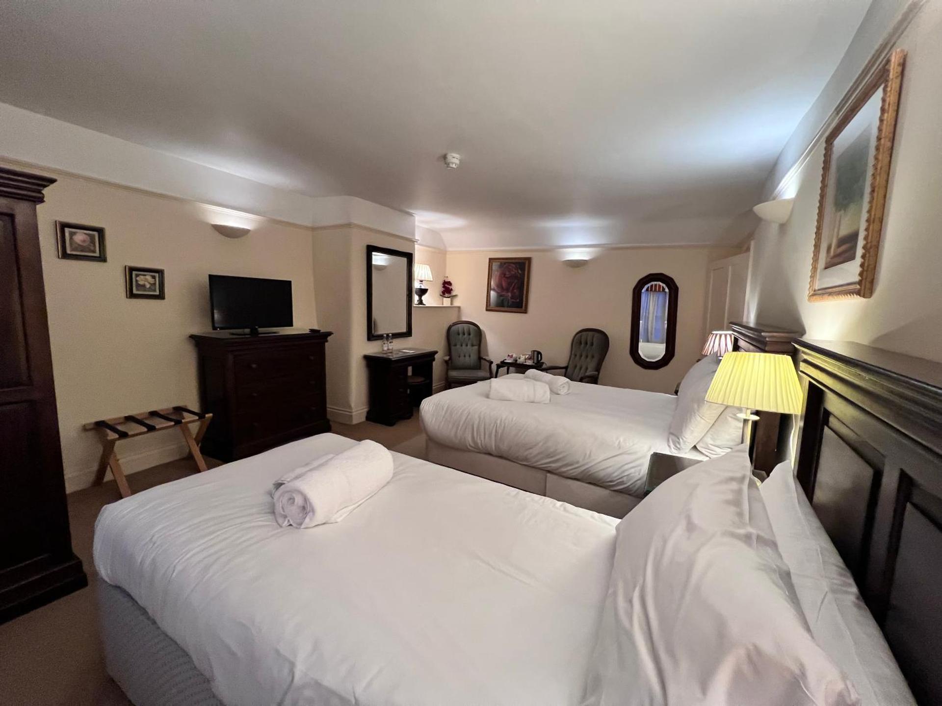 Photo of the whole room