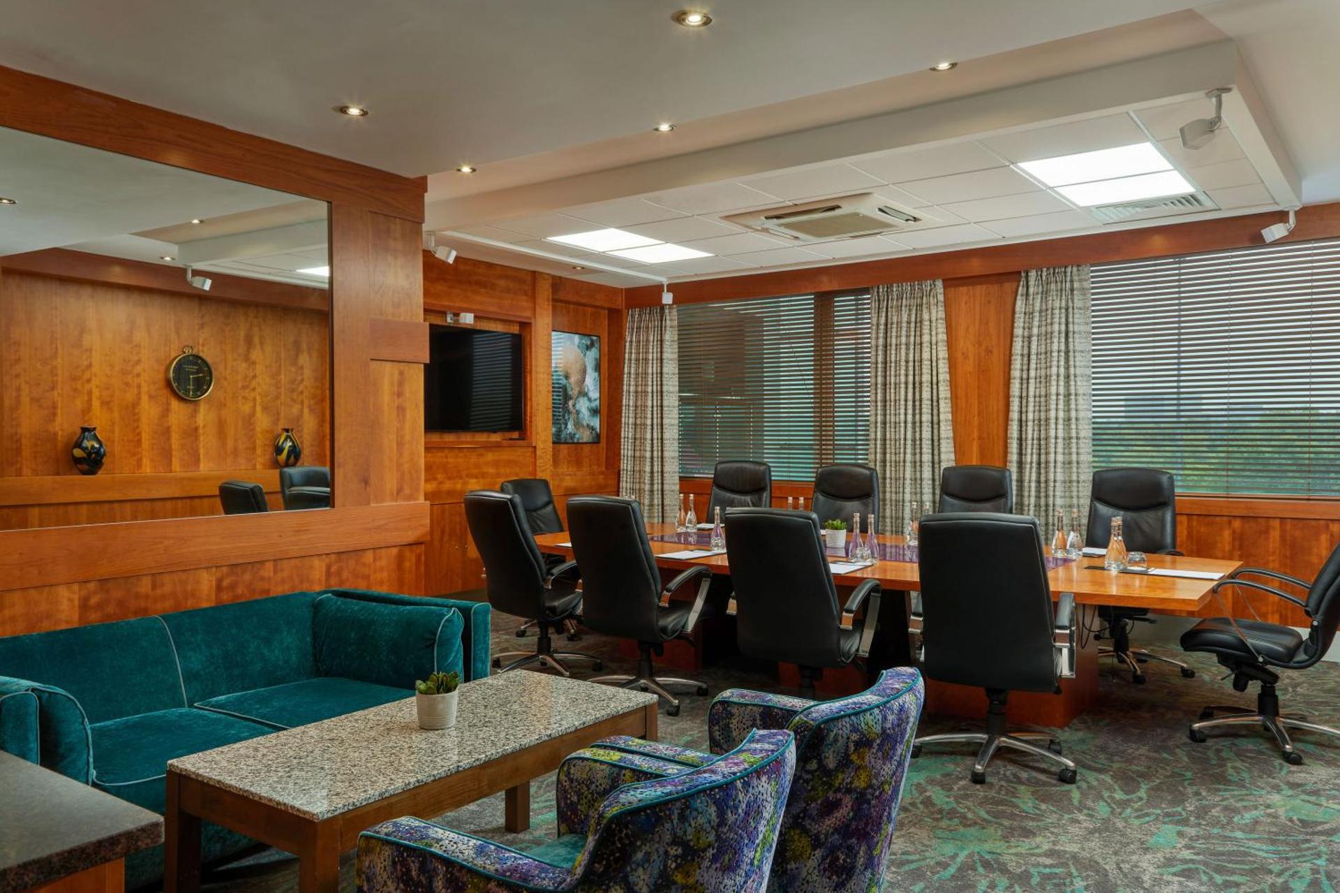 Meeting/conference room