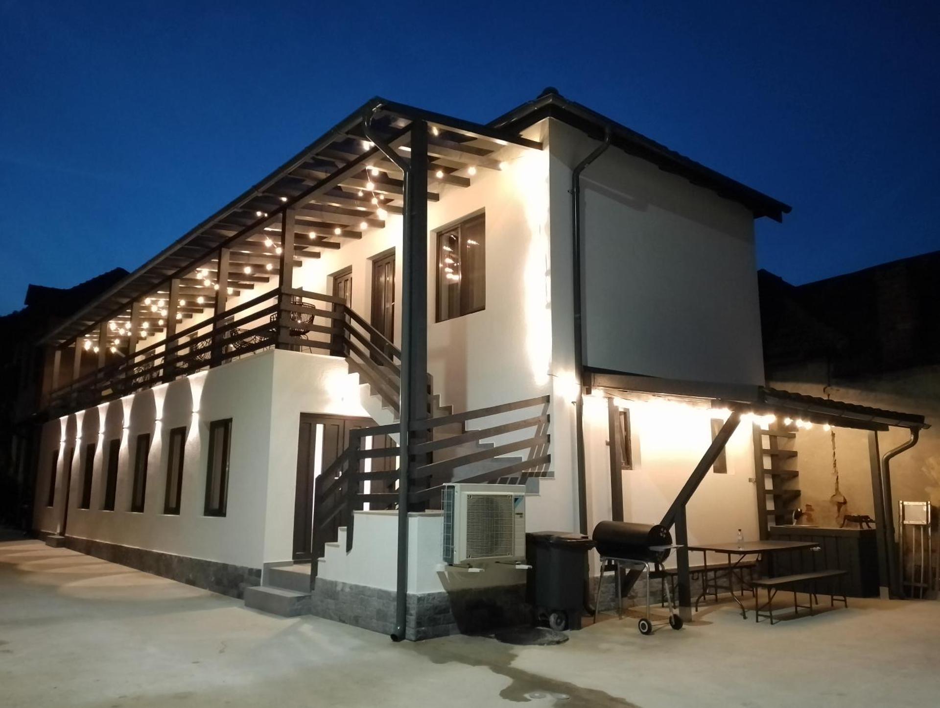 URBANIST Guest House