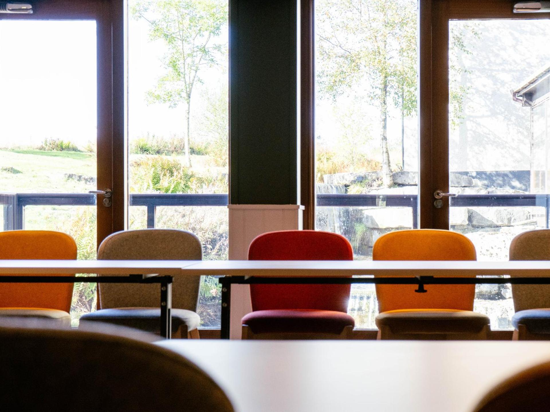 Meeting/conference room