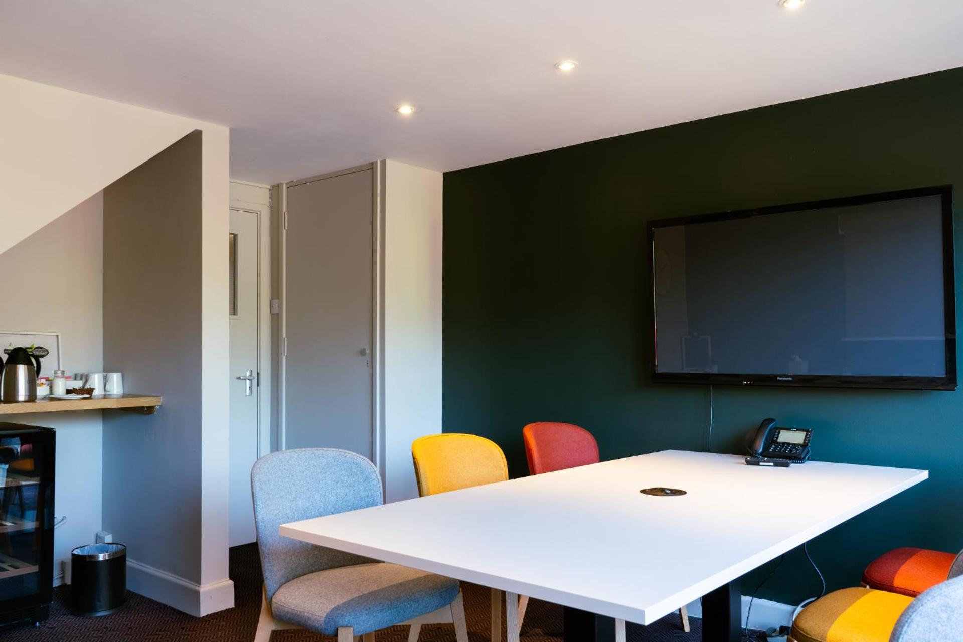 Meeting/conference room