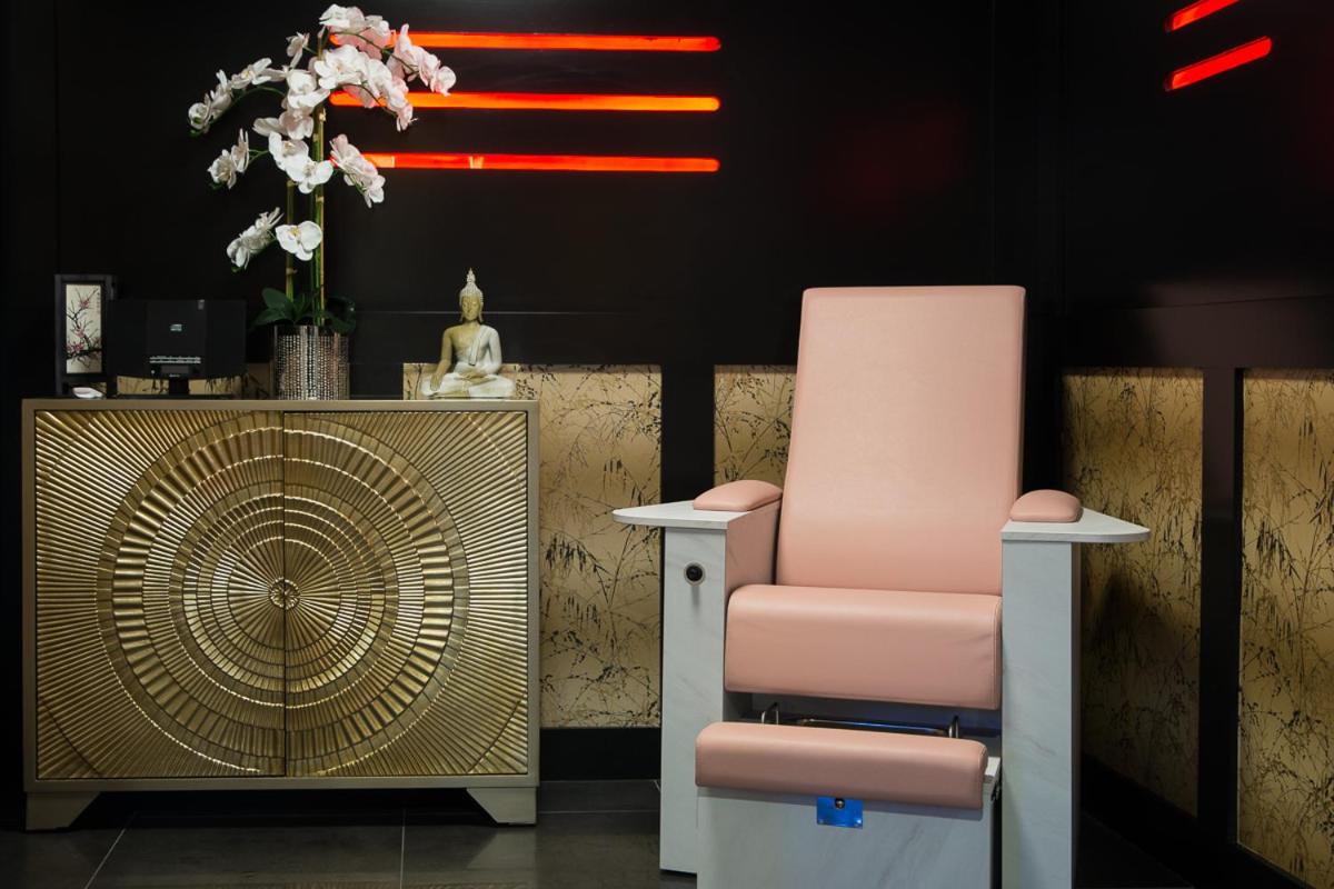 Spa and wellness centre/facilities