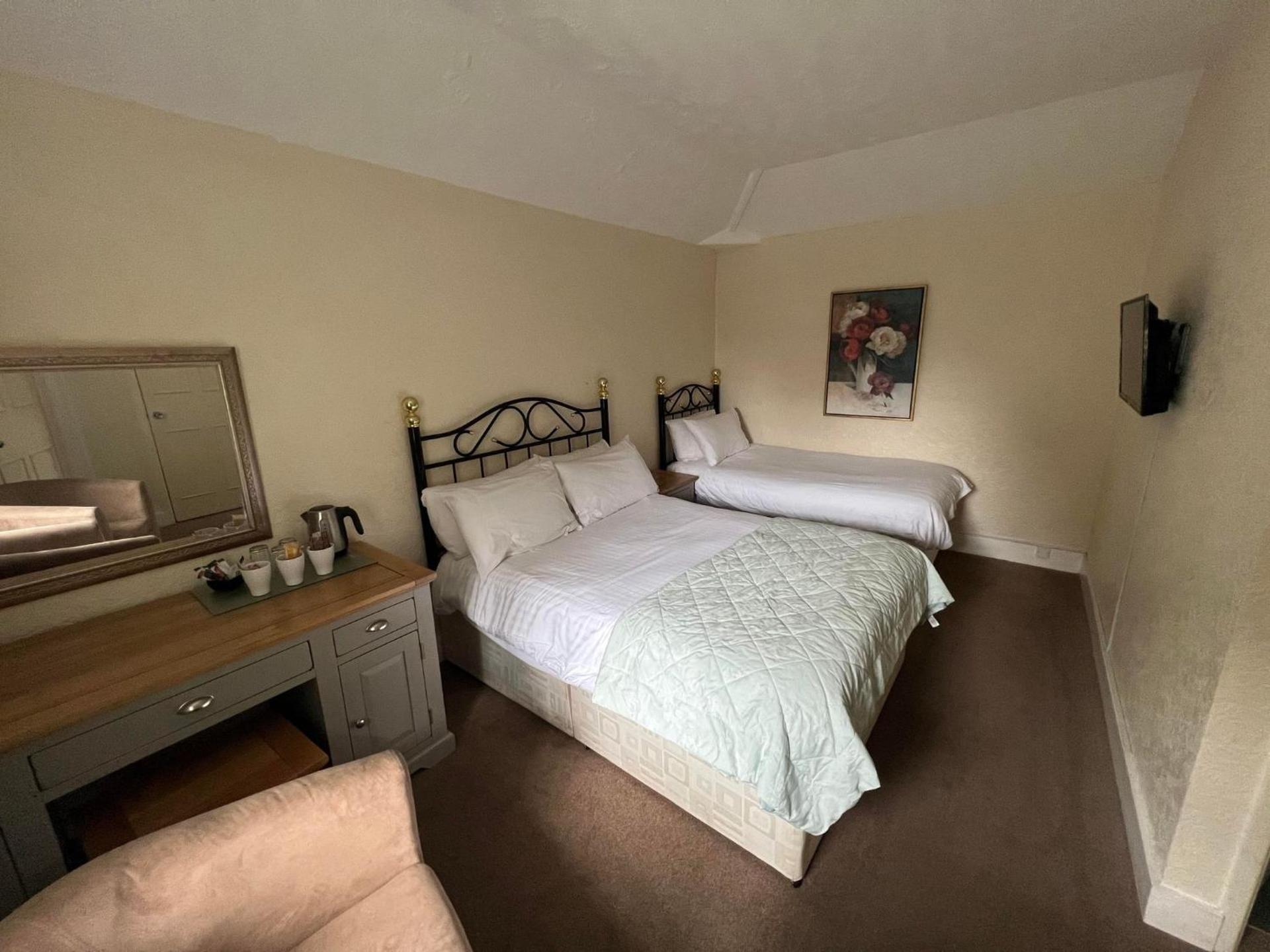 Large Double Room
