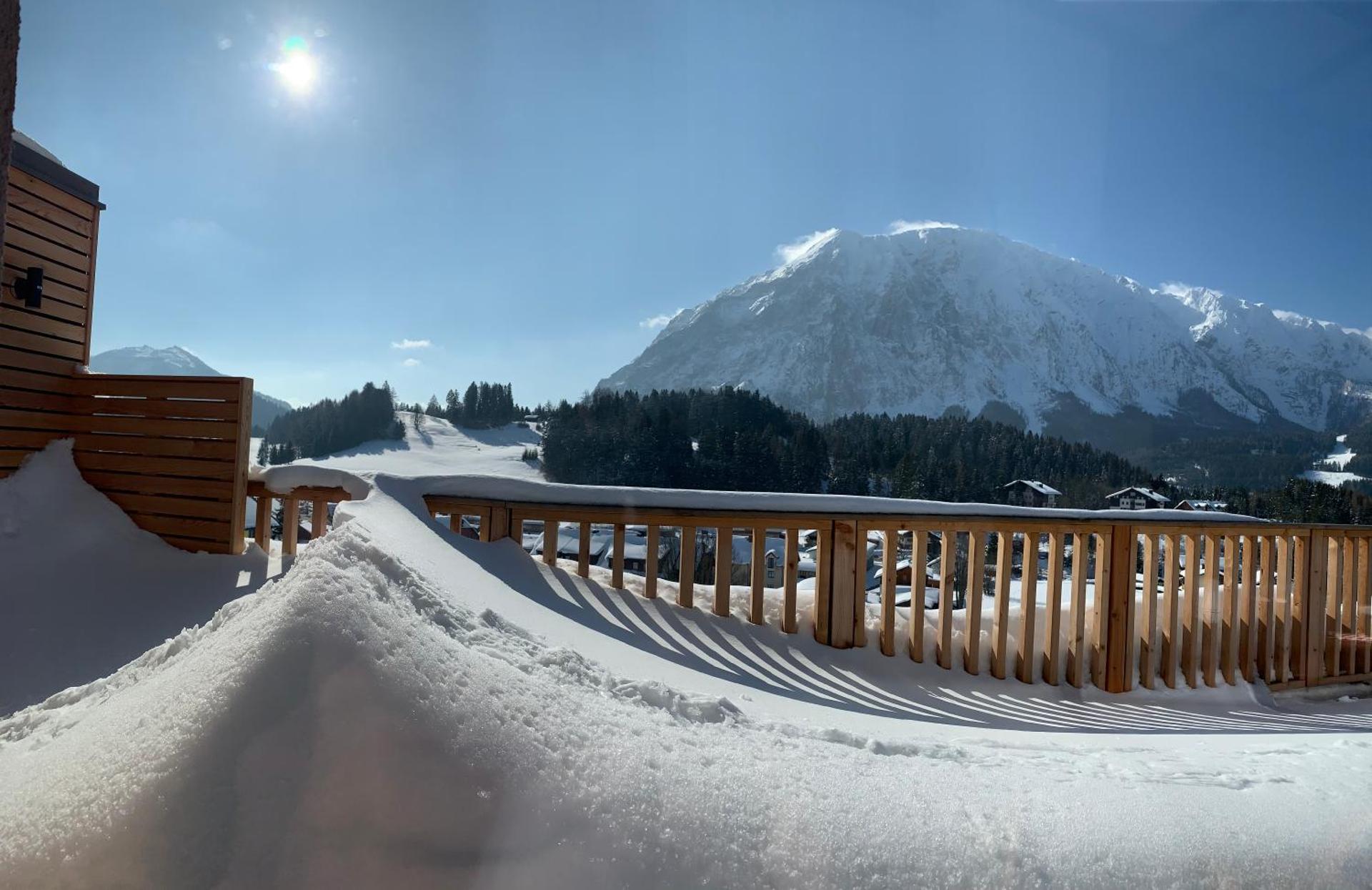 Die Tauplitz Lodges - Penthouse Grimming D7-1 by AA Holiday Homes