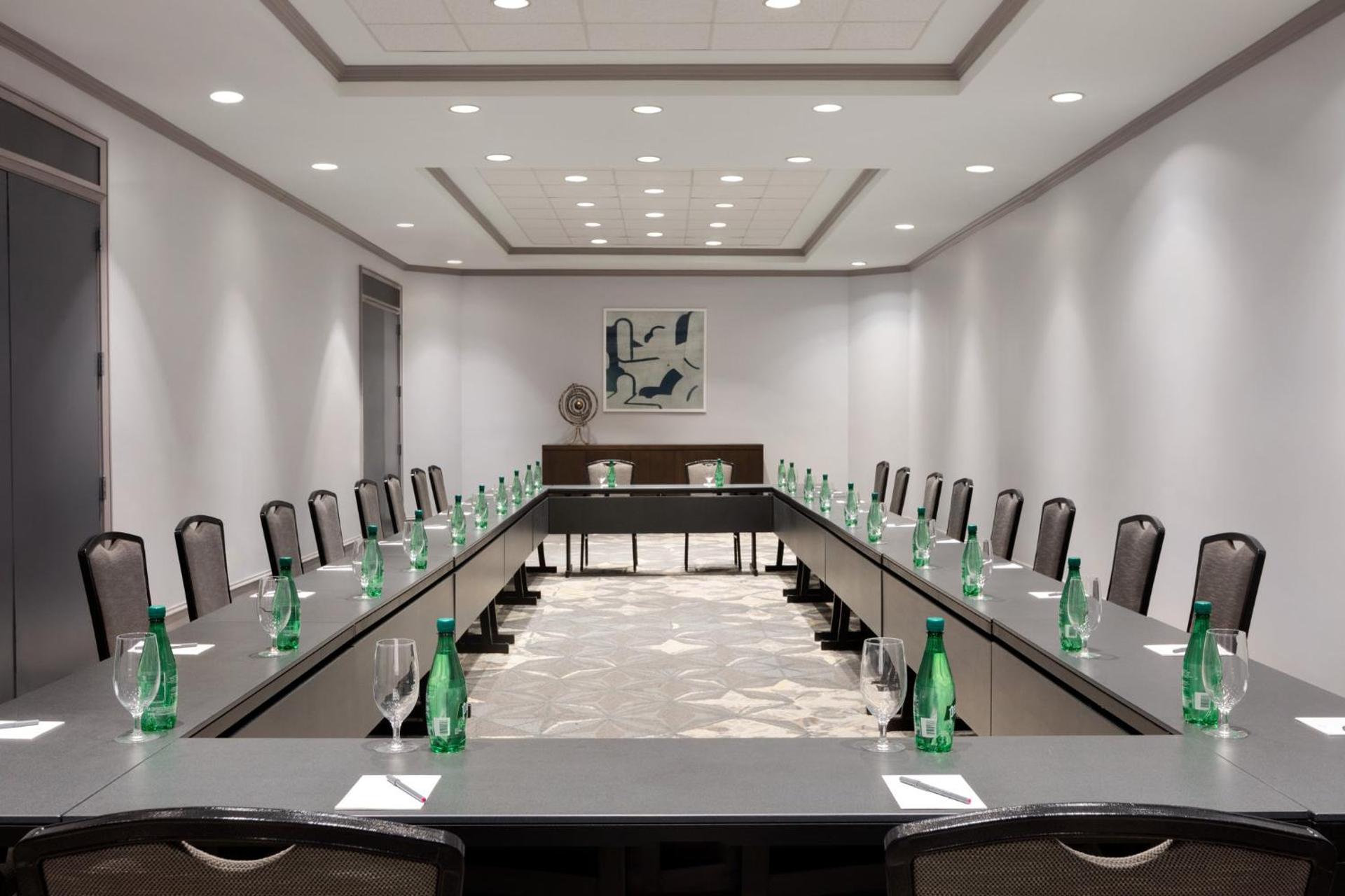 Meeting/conference room