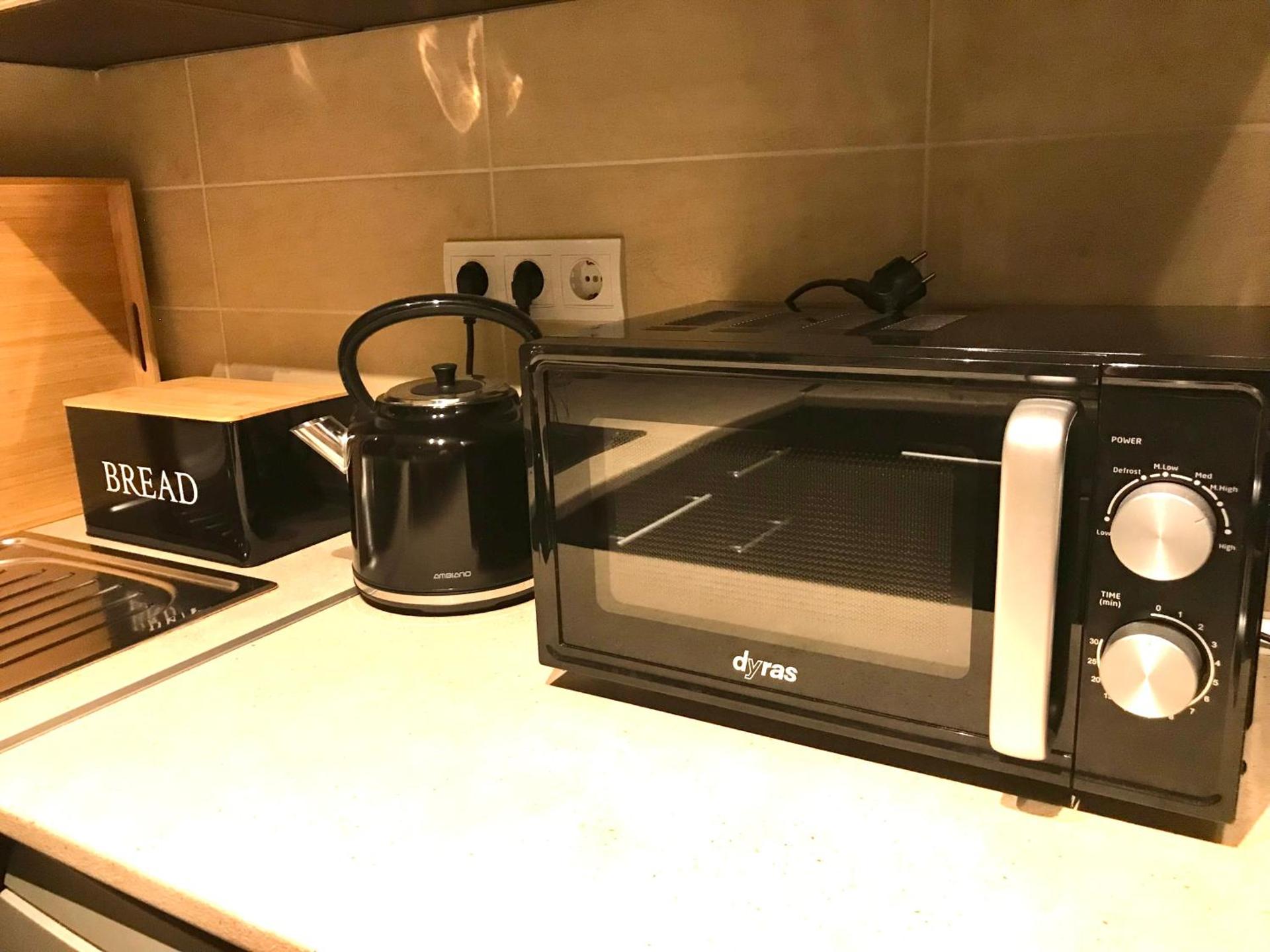 Coffee/tea facilities