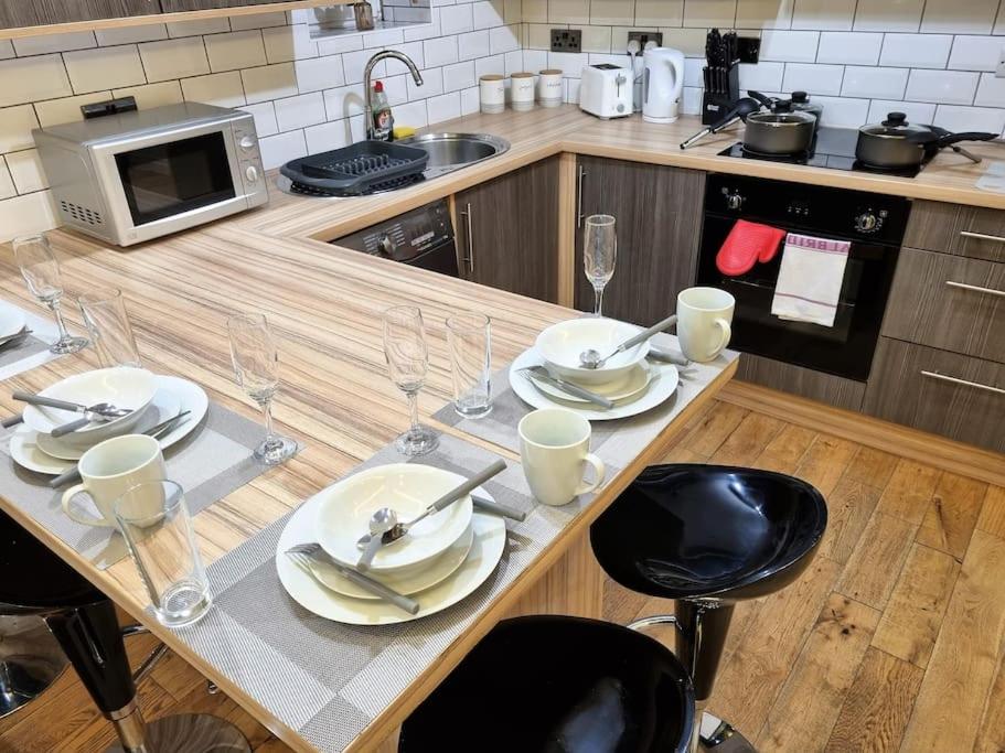 *F43NH* Setup for your most relaxed & Cosy stay + Free Parking + Free Fast WiFi *