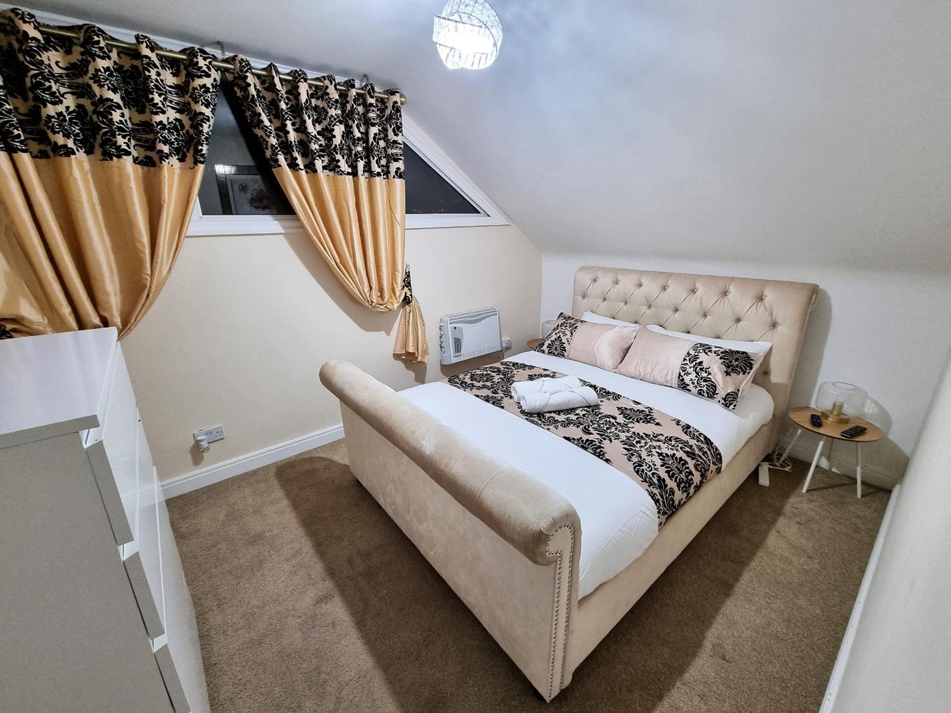 *F43NH* Setup for your most relaxed & Cosy stay + Free Parking + Free Fast WiFi *