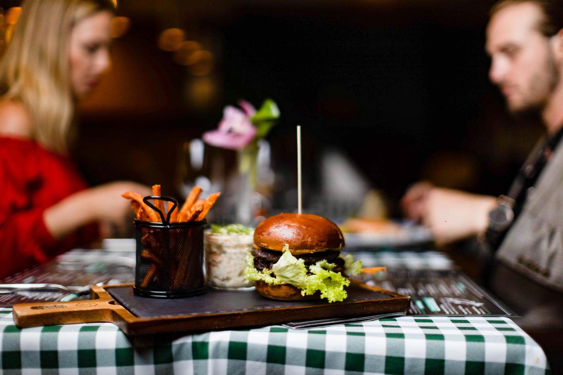 Restaurant/places to eat