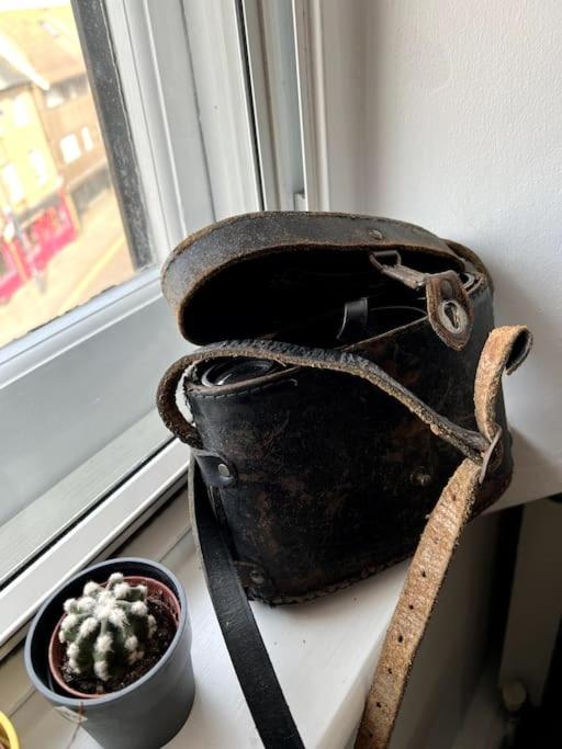 Top Floor Flat on Harbour Street with sea views