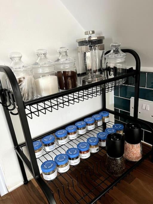 Top Floor Flat on Harbour Street with sea views