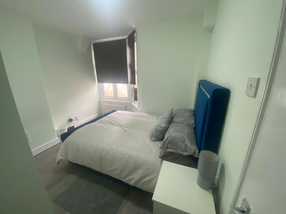 MBA COSY 4 bedroom house