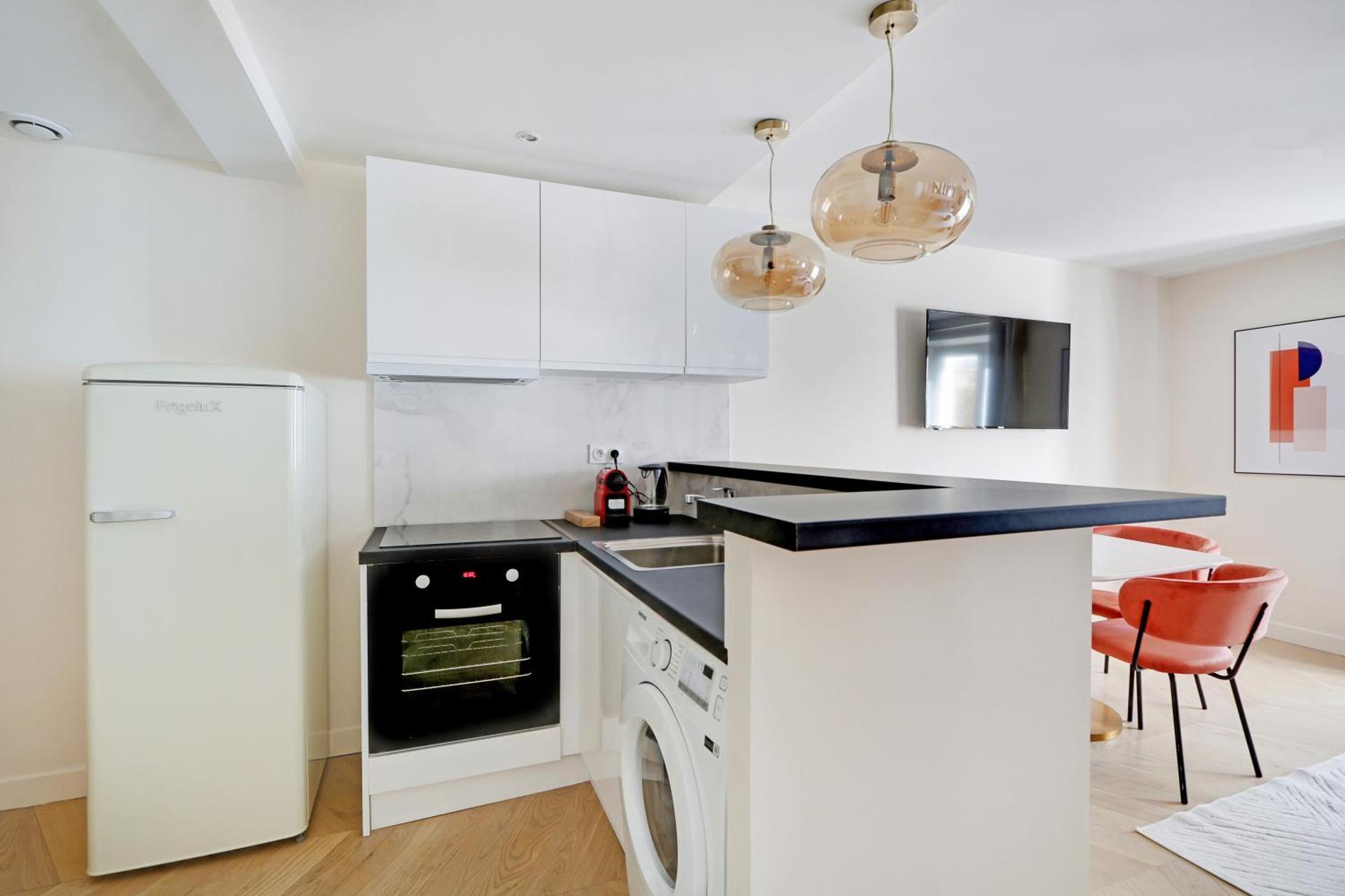 Kitchen or kitchenette