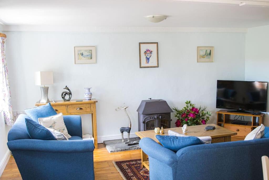 Batney Farm Cottage, Meshaw, South Molton