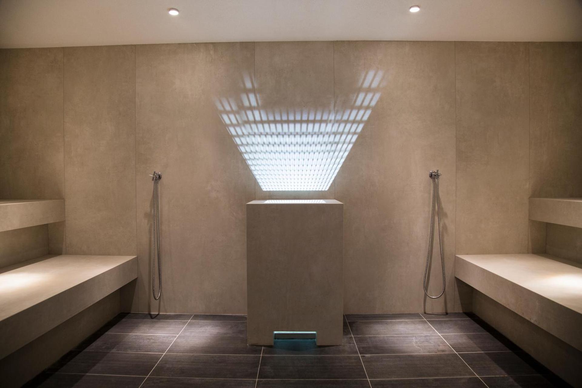 Spa and wellness centre/facilities