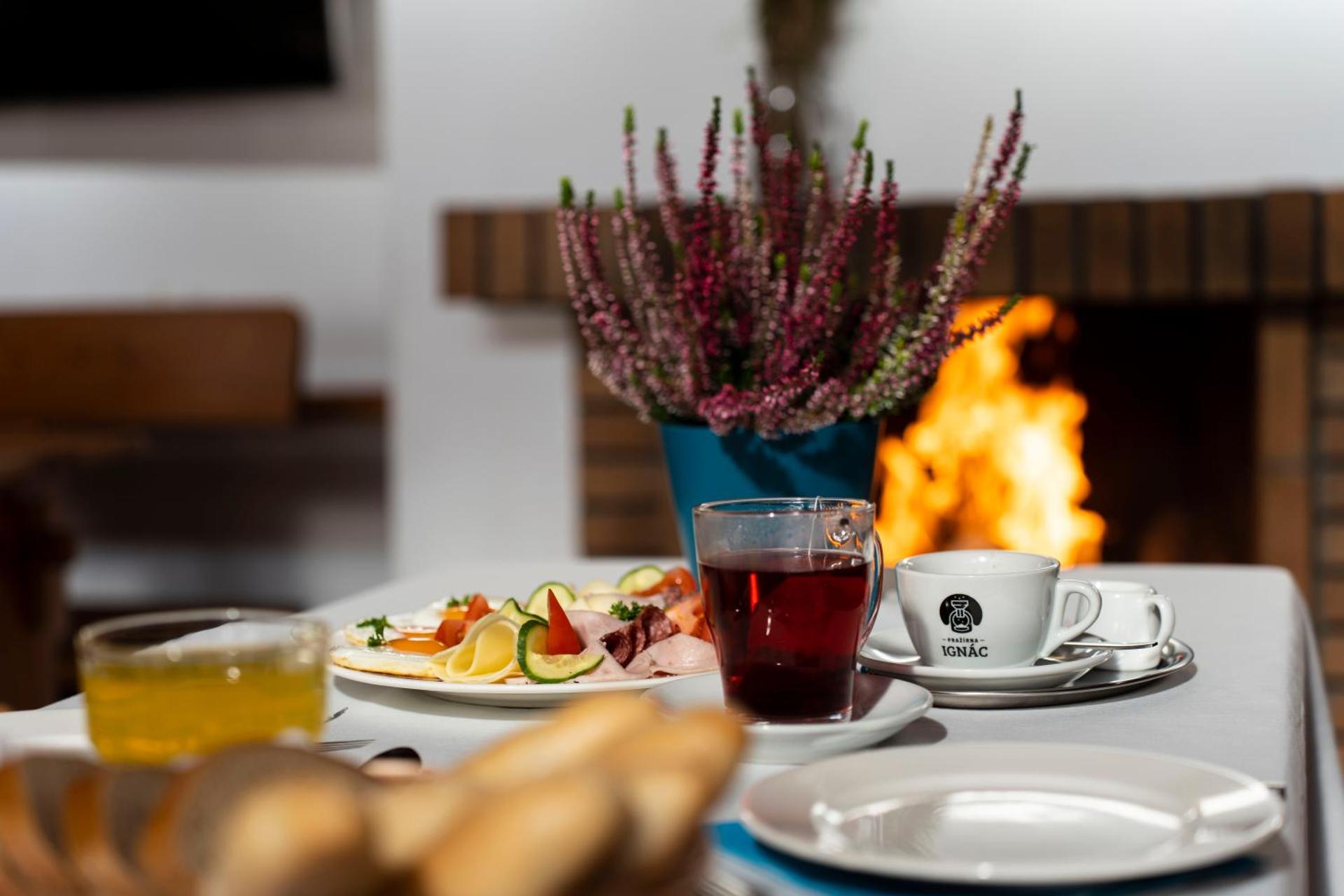 Continental breakfast