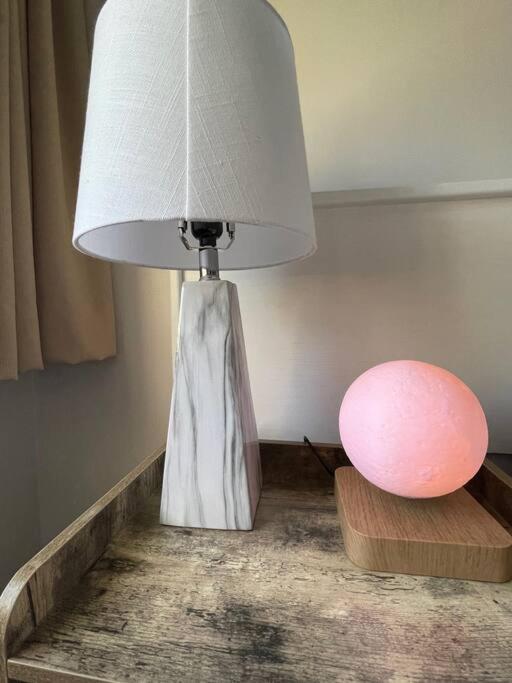 Gorgeous New Zen Suite Sleeps 4-Ski On Off Jiminy