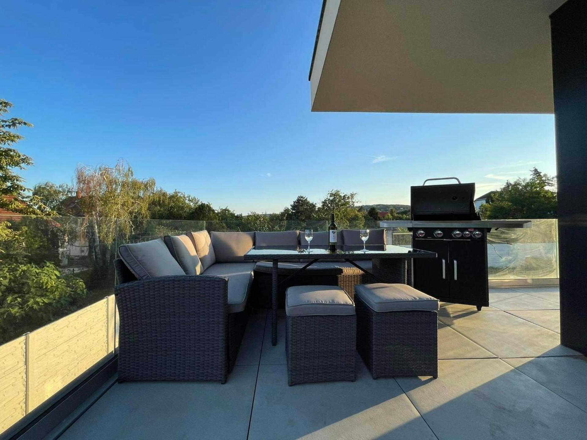 Luxury Apartments in Balatonalmádi, Almádi Lux Apartman II - Crystal White