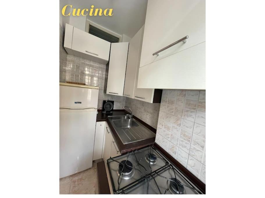 Appartamento 10 m dal mare Casa da zia Lena Maiori