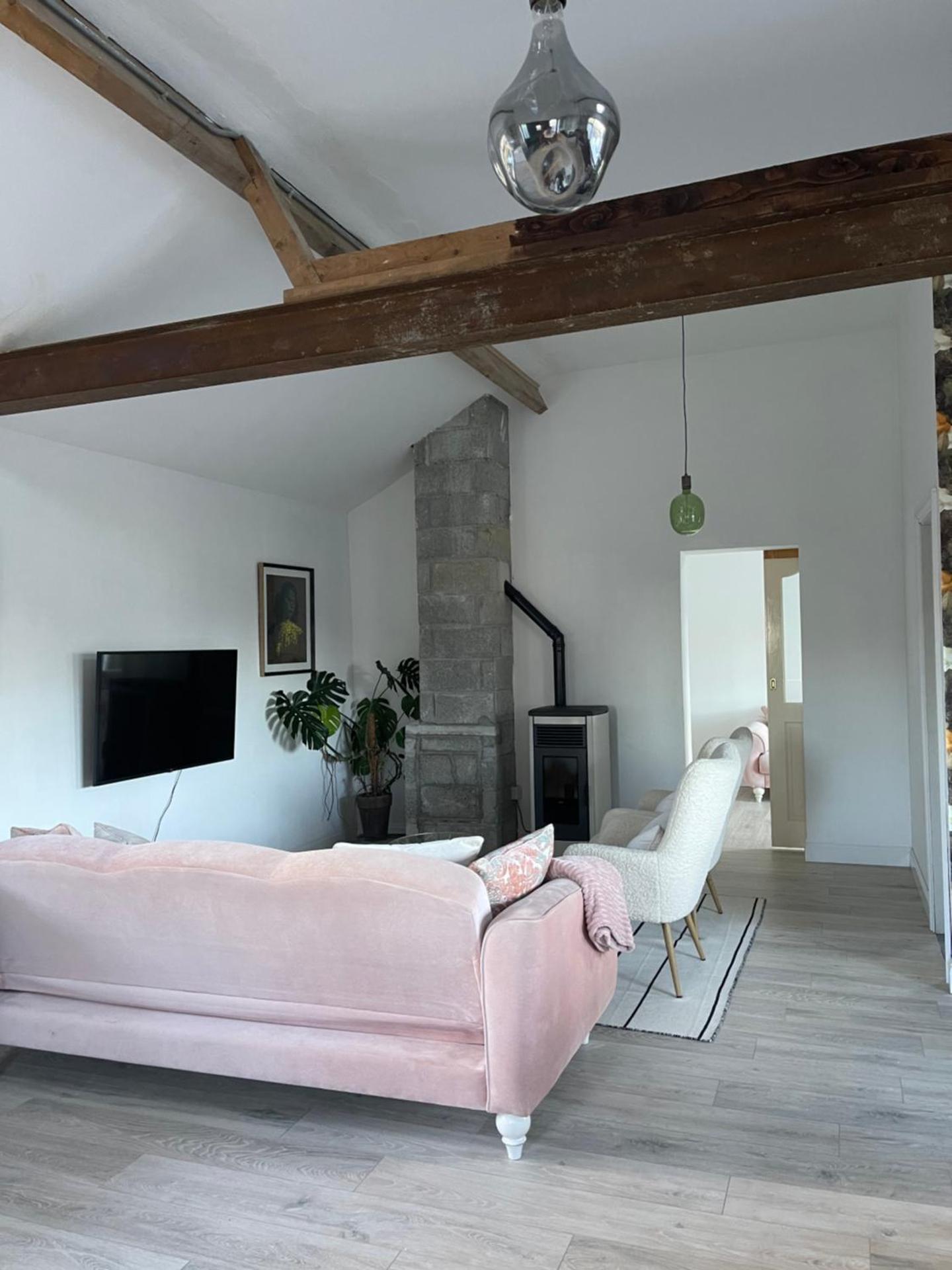 Cosy apartment with fire stove