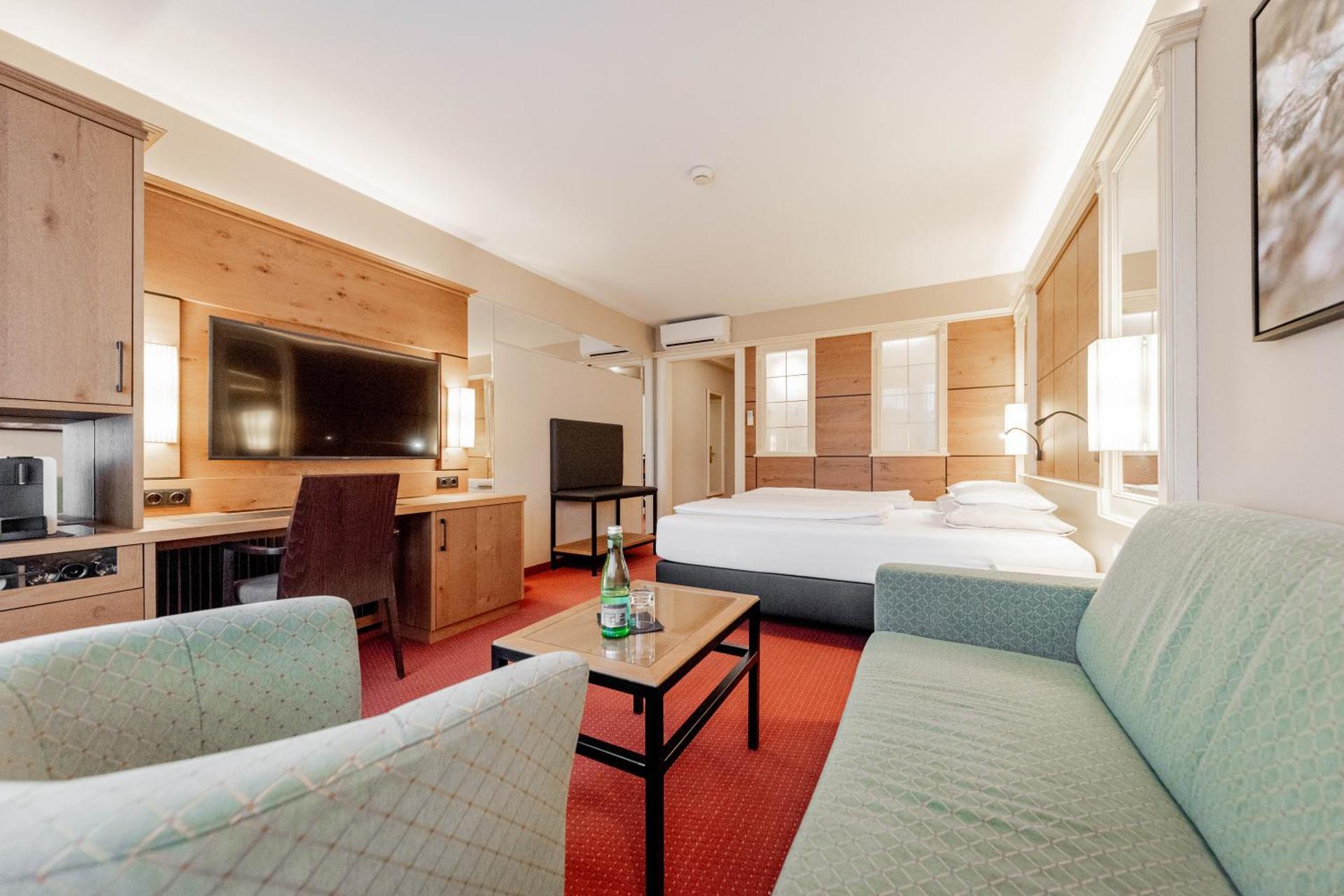 Photo of the whole room