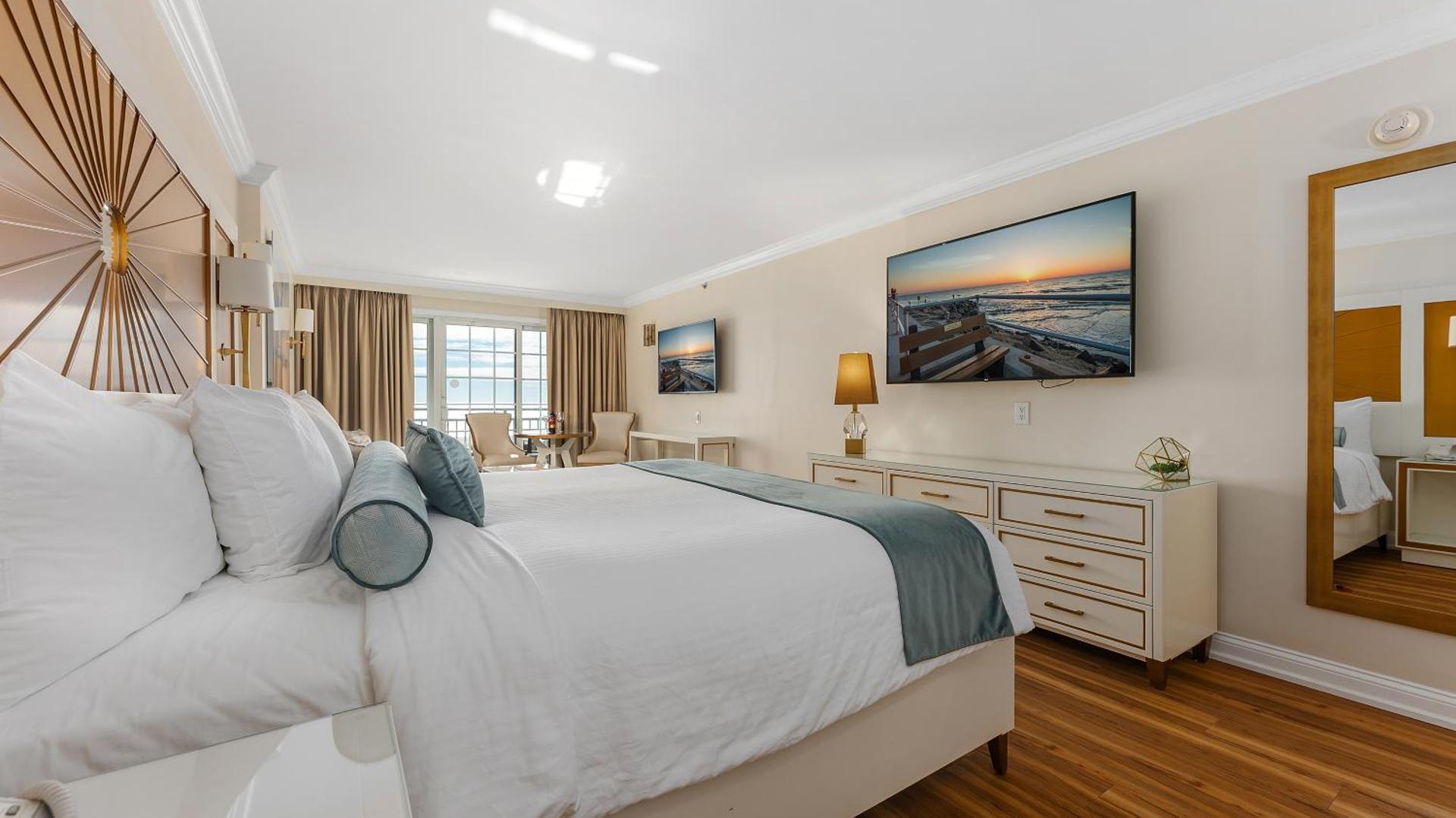 Premium King Side Ocean View