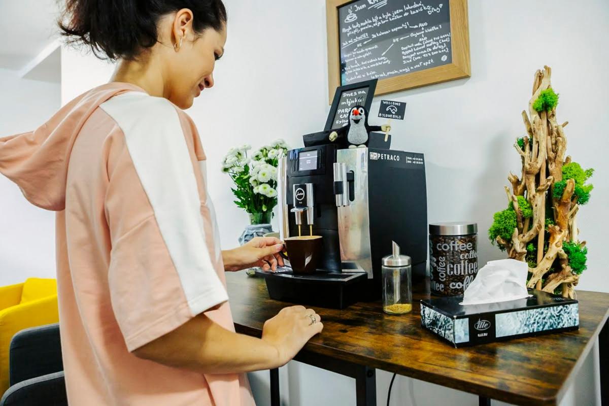 Coffee/tea facilities