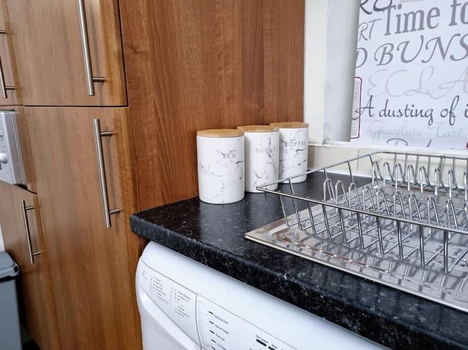 *6B7R* Setup for your most relaxed & amazing stay + Free Parking + Free Fast WiFi*