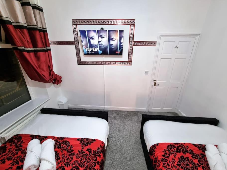 *6B7R* Setup for your most relaxed & amazing stay + Free Parking + Free Fast WiFi*