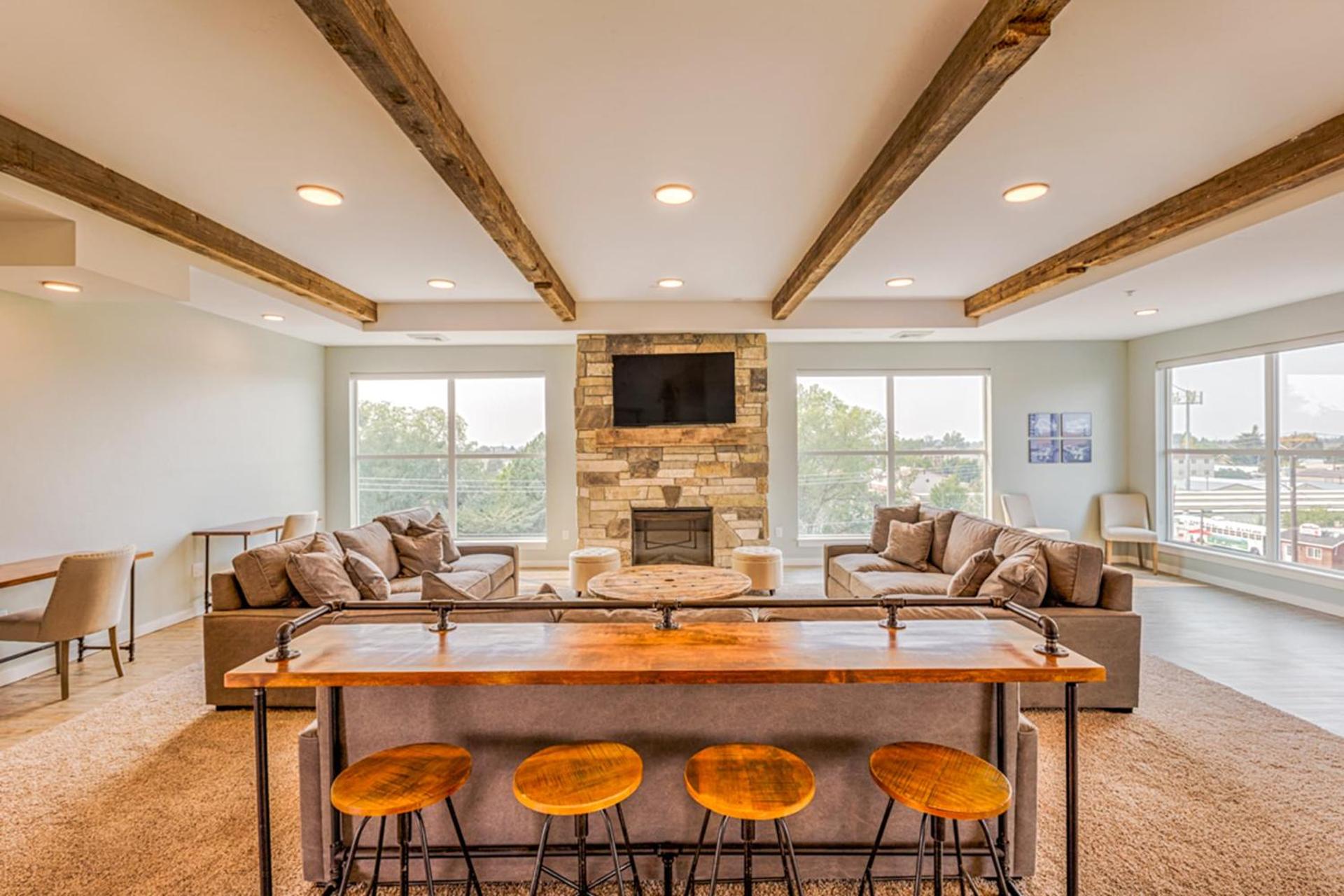 Communal lounge/ TV room