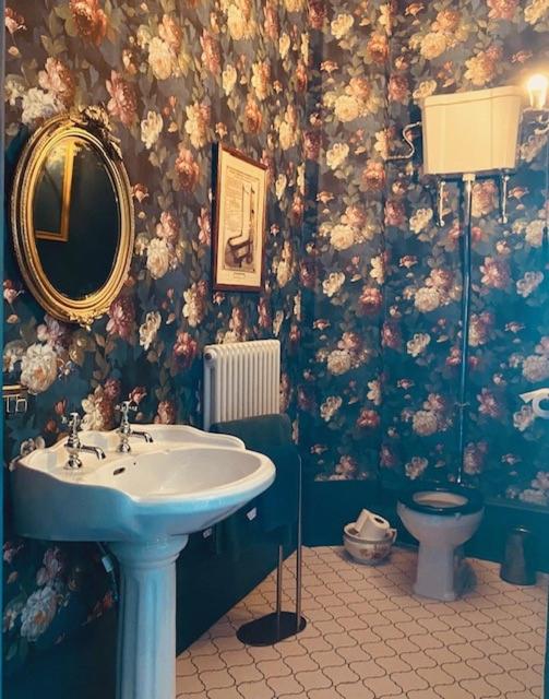 Mollys Boutique Hotel