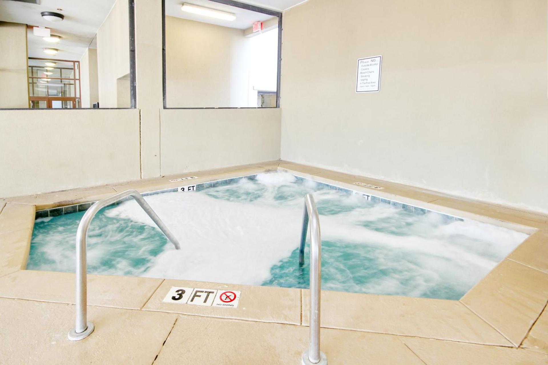 Cinzia Lane Bungalow