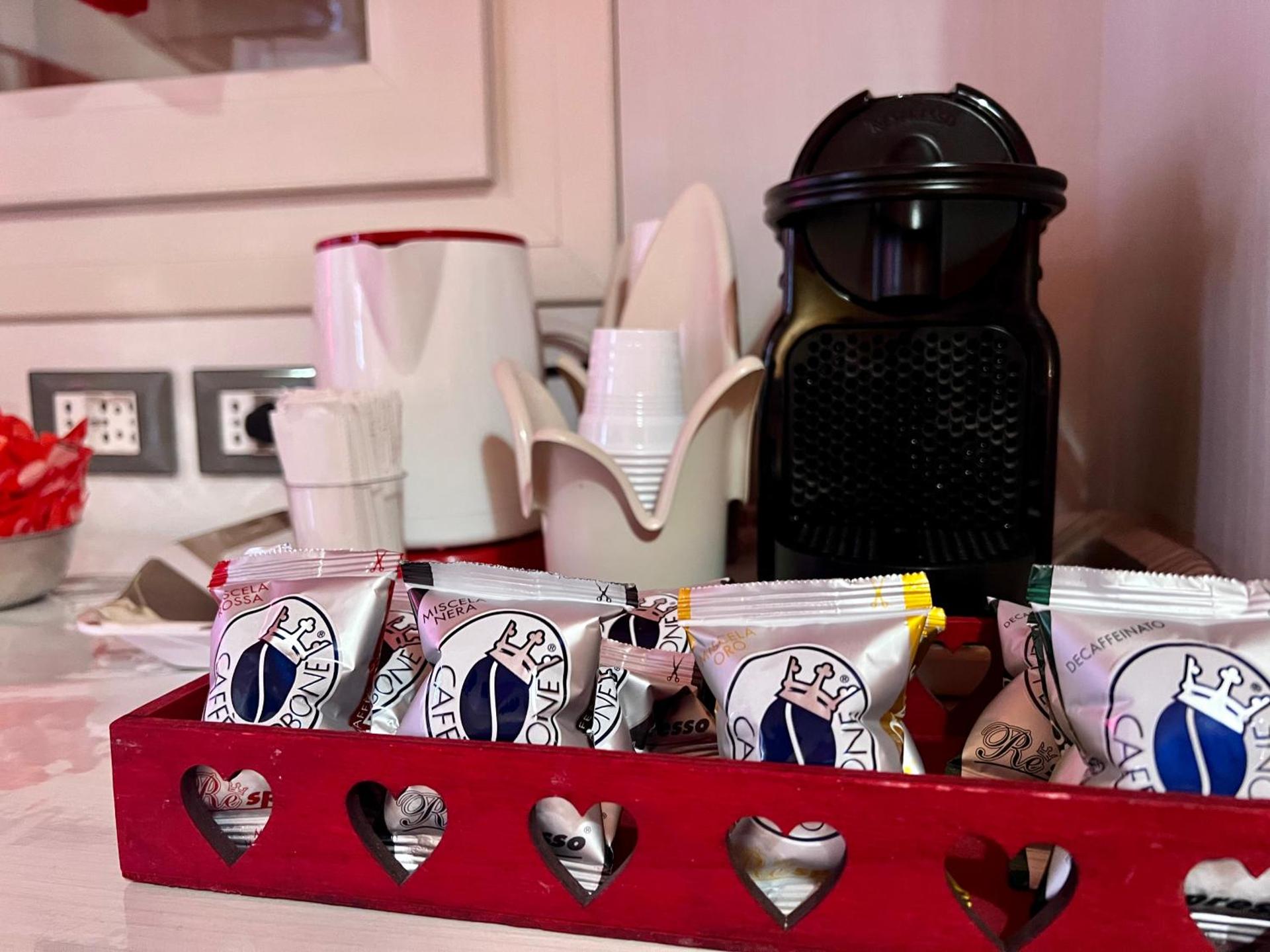 Coffee/tea facilities