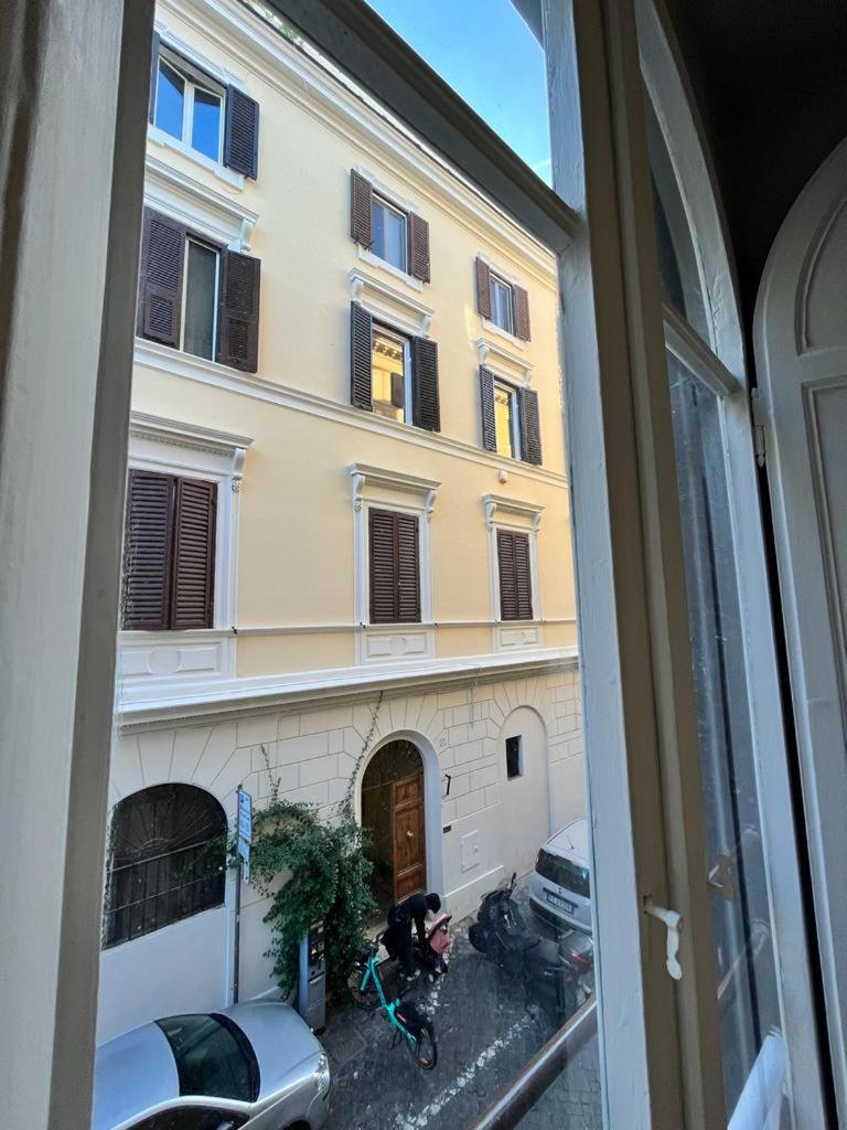 Glory house Vatican & Saint Peter Basilica