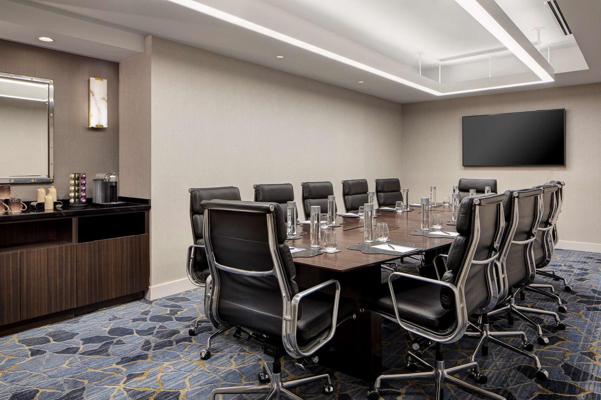 Meeting/conference room