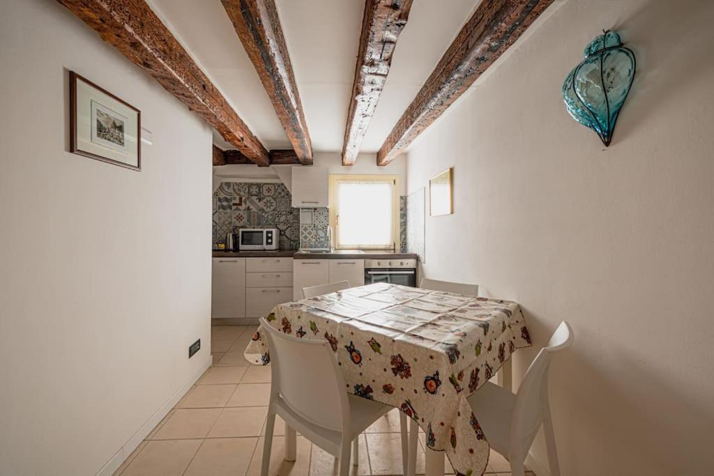 Casa Leone- cozy and central accommodation in Venice