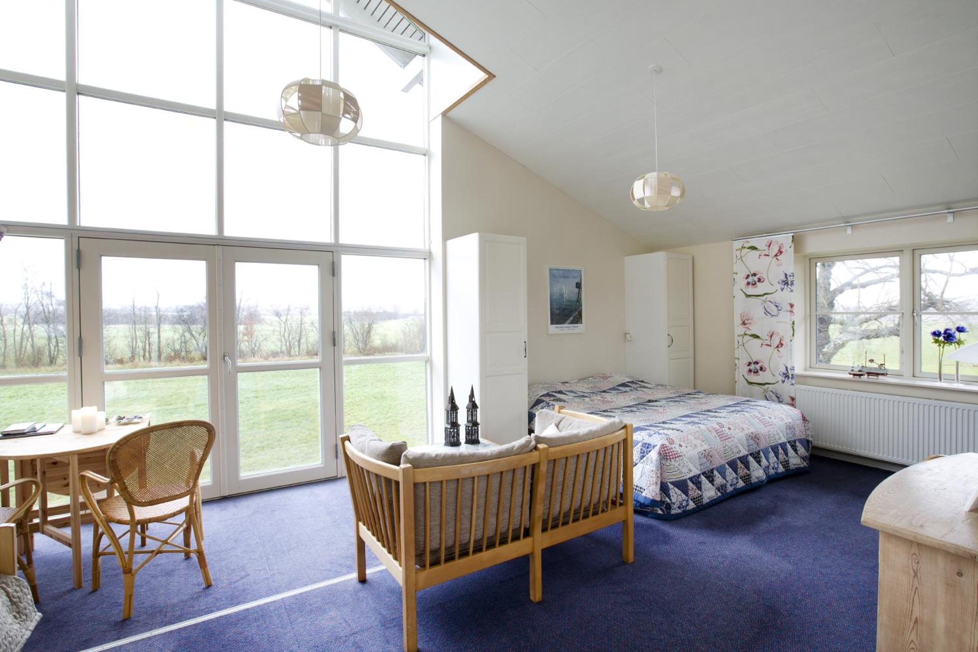 Photo of the whole room