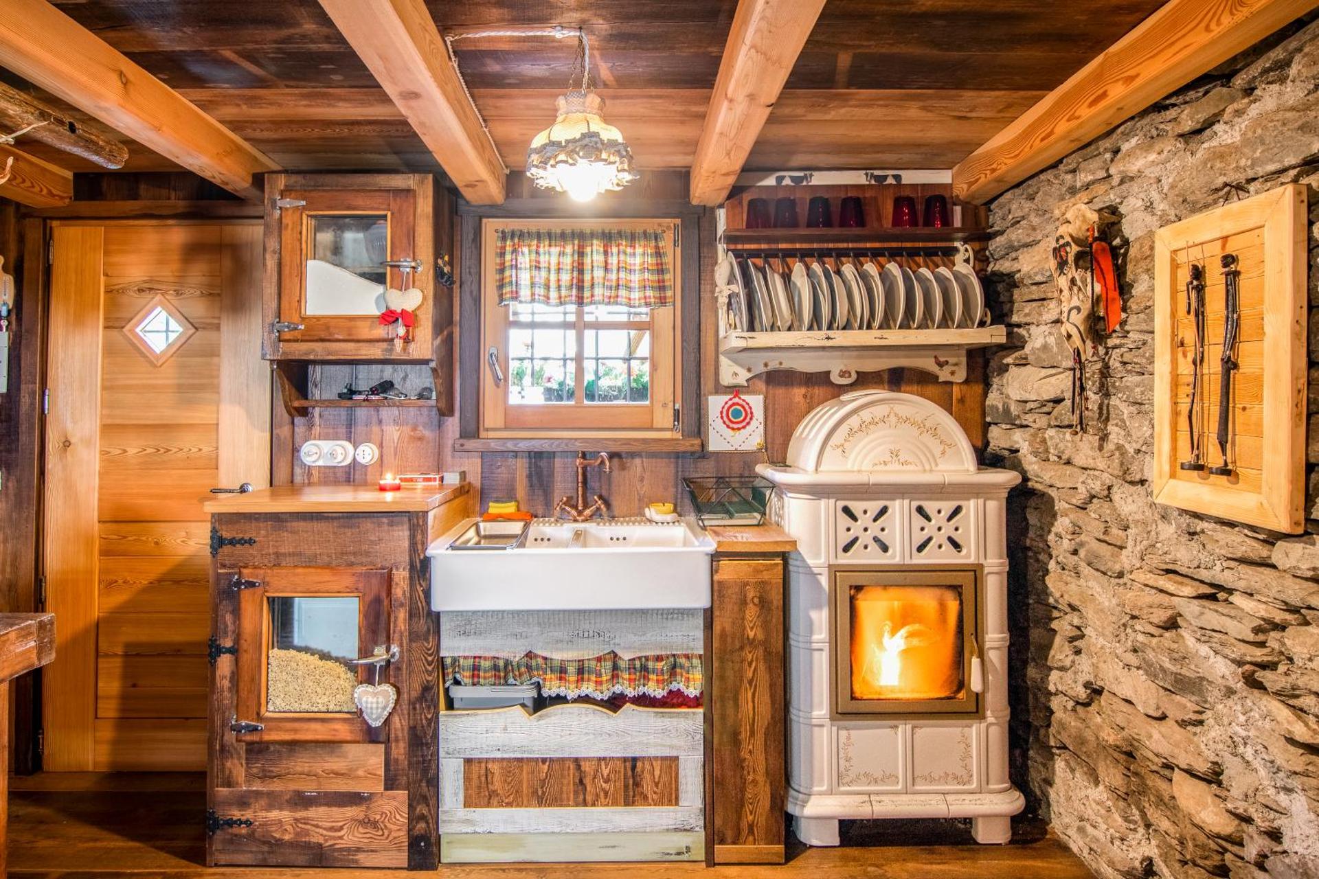 Kitchen or kitchenette