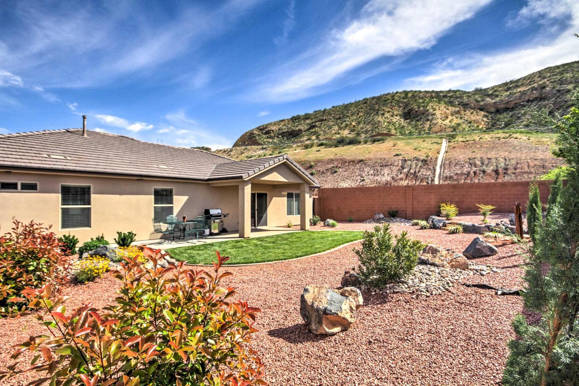 Scenic La Verkin Home 20 Mi to Zion National Park