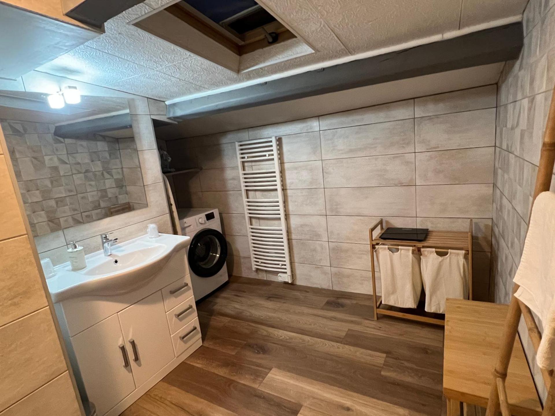 Gîte cévenol avec SPA et Piscine privatifs