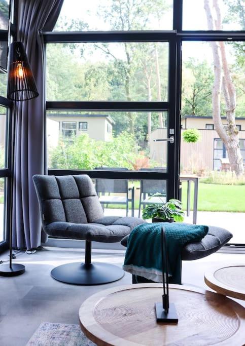 Delightful luxury 2-bedroom holiday home in nature