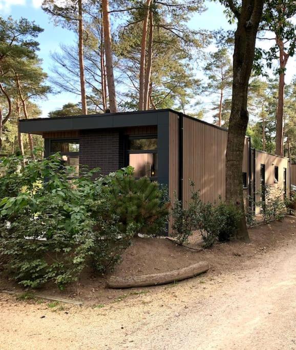 Delightful luxury 2-bedroom holiday home in nature