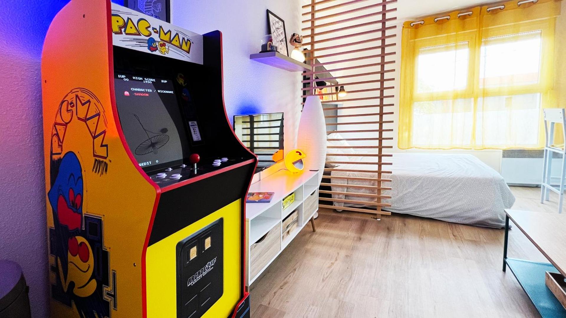 Futurostudio - Appart Hotel PACMAN - Futuroscope - Poitiers