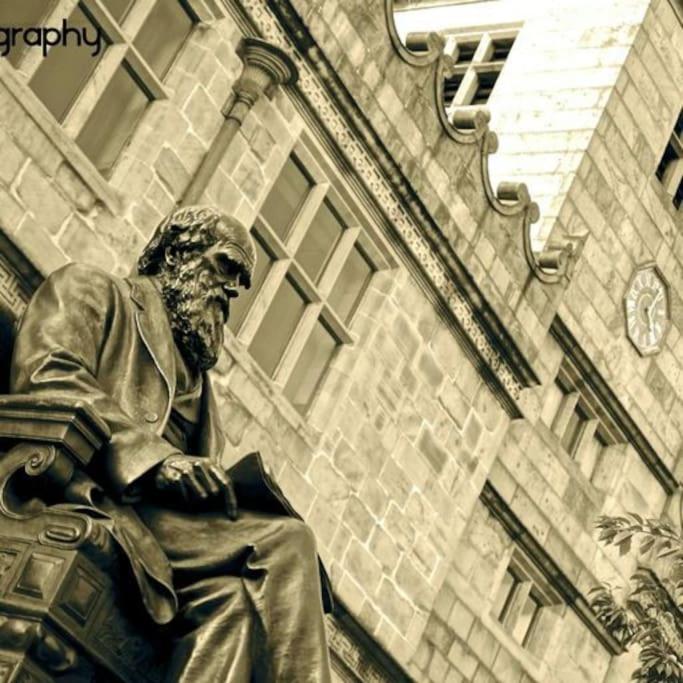 Georgian 3 bed house in historic town centre