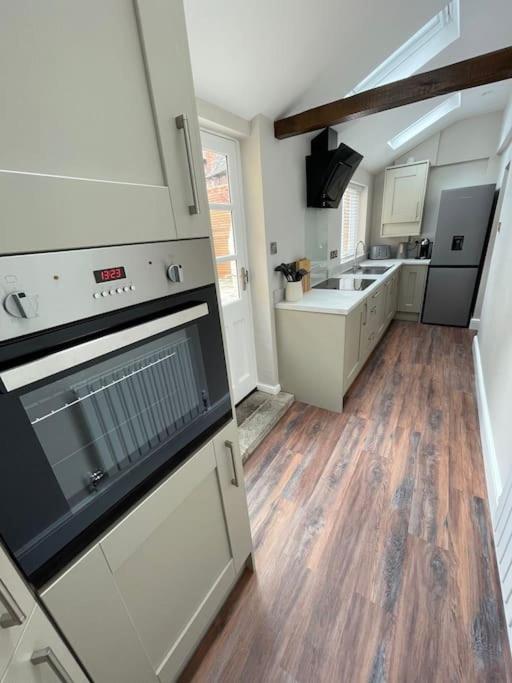 Georgian 3 bed house in historic town centre