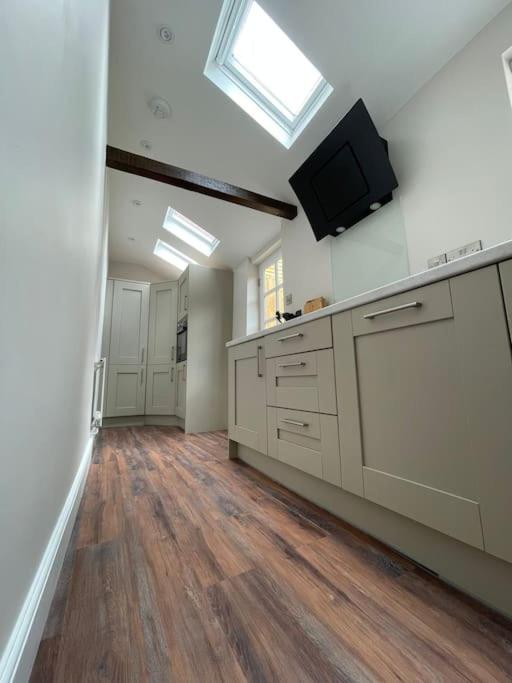 Georgian 3 bed house in historic town centre