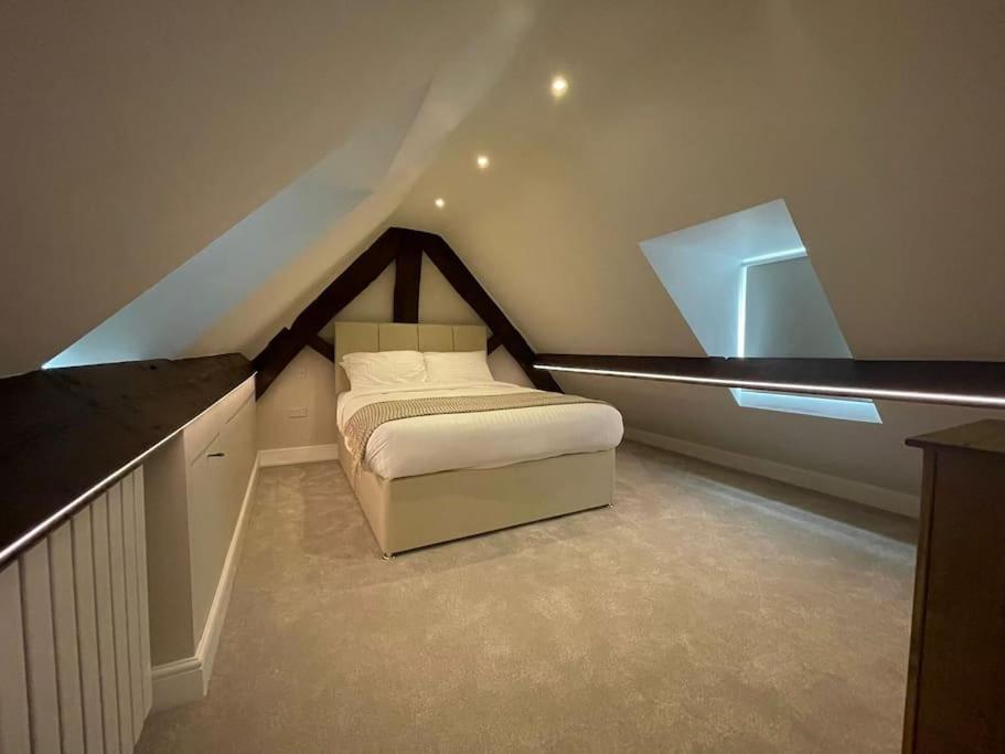 Georgian 3 bed house in historic town centre