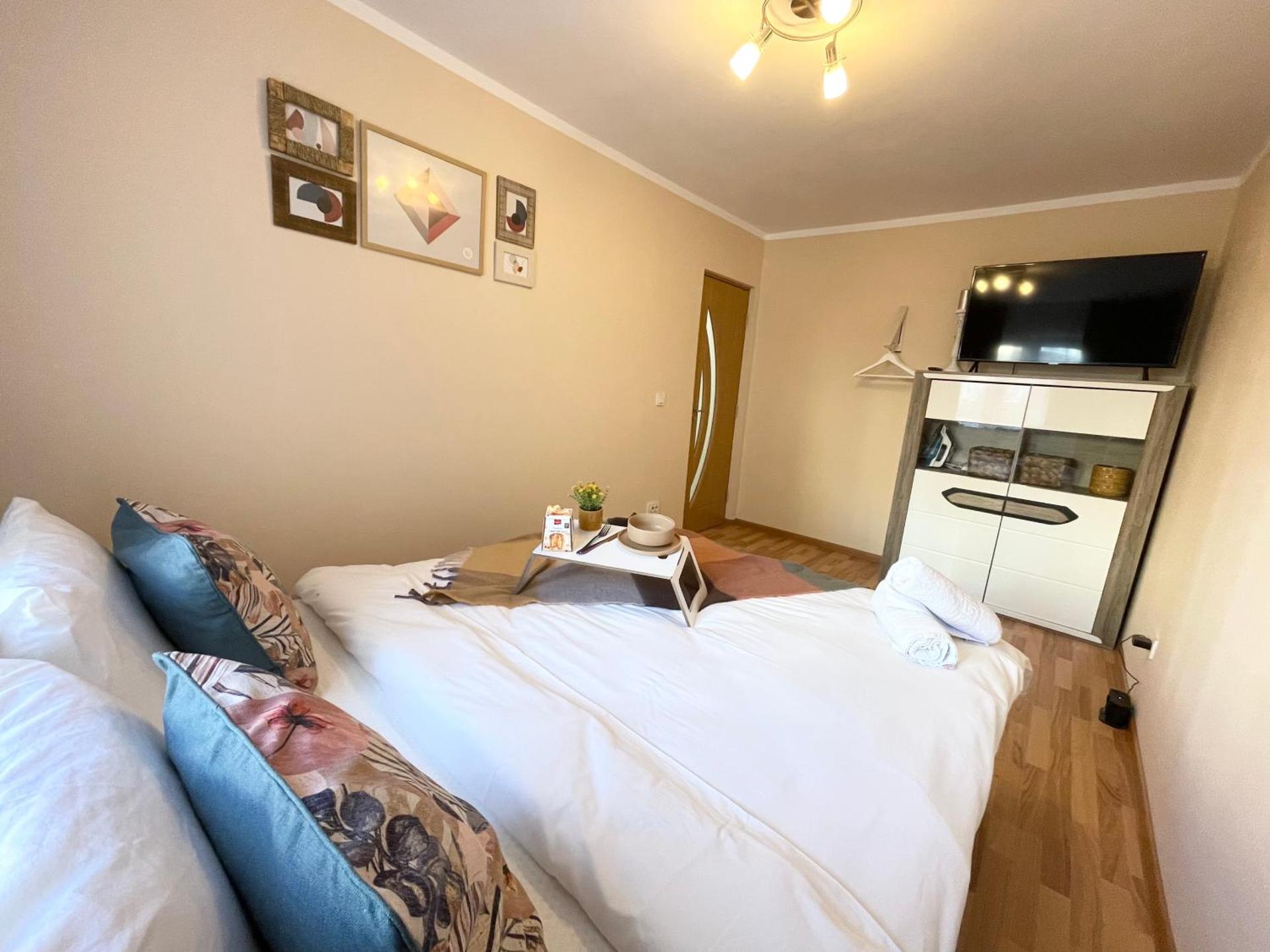 Hygge place to stay - self check in nonstop 24h-wifi