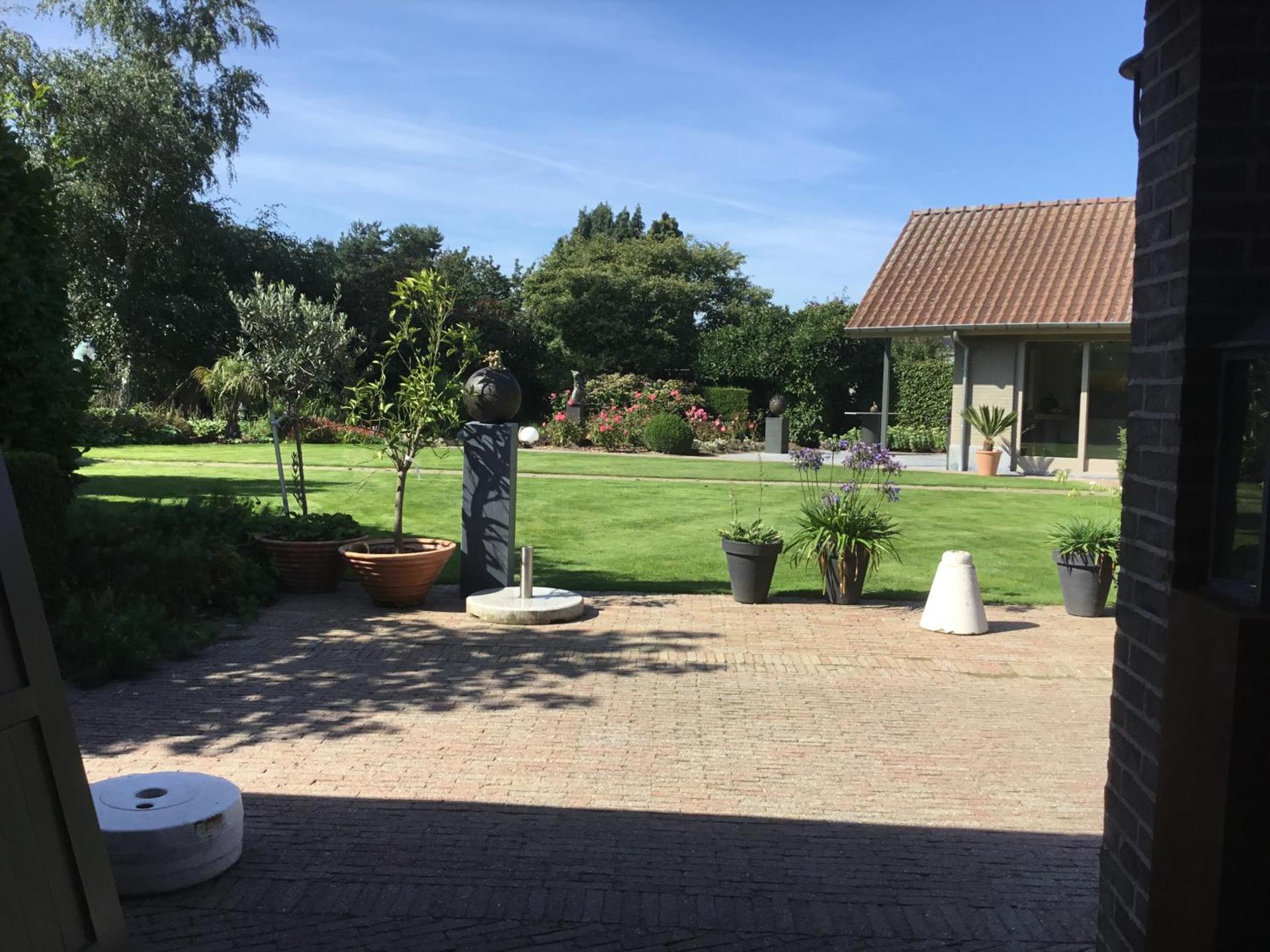 Inner courtyard view